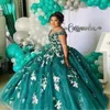 2024 Smaragdgrün glänzende Quinceanera-Kleider mit Applikation, 3D-Blume, Kristall, Hofzug, formelle Ballkleider, Geburtstagsparty-Kleider