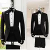 Neue Ankunft Männer Anzüge Slim Fit 2 Stück Schal Revers Elegante Klassische Männer Hochzeit Anzüge Bräutigam (Blazer + Hosen) kostüm Homme