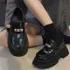 Sapatos de vestido plataforma mocassins sapatos britânico estilo universitário muffin grosso único dedo do pé único sapatos mocassins mulheres luxo designer marca bombas 230807