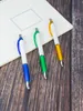 Kugelschreiber-Lot, 50 Stück, einziehbarer Nash-Kugelschreiber aus Kunststoff, Farbe Griff, weißer Schaft, individuelles Werbegeschenk, Hinzufügen von Text mit Gravur 230807