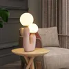 Moderno semplice cartone animato lampada in resina rosa nordico creativo per bambini salotto camera da letto arte del vetro decorazione del comodino lampada HKD230808