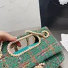 Projektanci klasyczne klapy Tweed na ramię torebki TOPOWAĆ WYBÓR KRÓTKA MATELASSE Modna Pearl Chain Women Crossbody Torka skórzana podszewki Luksusowe designerskie torba