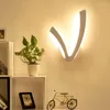 Lampa ścienna nowoczesna dioda z akrylem do łazienki sypialnia sconce białe korytarze oświetleniowe