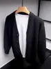 Maglioni da uomo Cardigan lavorato a maglia bianco di alta qualità di lusso moda uomo maglione vintage cappotto uomo autunno casual maglione coreano allentato uomo 230807