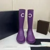 Designer -BOOTS Kvinnor Rain Boot Jelly Color Thick Bottom Rubber Booties Fashion Knight Platform Shoe