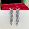 DUPE -märke av högsta kvalitet 925 Sterling Silver White Crystal Dangle örhängen för kvinnor