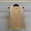 23 صيف امرأة مصممة فستان قمصان تي شيرت مع رسائل نمط الفتيات ميلانو رنواي جيرسي تانك أعلى