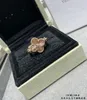 Vintage Cluster Rings Van Brand Designer Copper With 18k Gold Plated Red Mother of Pearl Flower Four Leaf Clover Charm Ring For Women With Box Party Gift