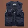 Gilets pour hommes Déchargement d'été Hommes US Tactique Randonnée Pêche Gilet Pographer Gilet Maille Cargo Veste Sans Manches Outils Poche 5XL 230807