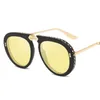 Óculos de sol com strass Piloto dobrável Moda feminina Óculos de grife Retro Sexy Lunette grande