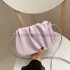 Bolsas de ombro bolsa crossbody verão 2023 nova moda sela branca plissada dupla macia meninas bolsas elegantesloja