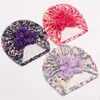 Hårtillbehör 0-24m Spädbarn Toddlers Baby Girls Caps Floral Turban Hat Beanie Bonnet med blomma mjuk söt födelsedagsdekoration