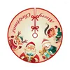 Weihnachtsdekorationen, Schneemann, Weihnachtsmann, bedruckt, gestrickte Baumröcke, fröhliche Dekoration für das Heimjahr