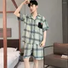 Heren Nachtkleding Geruite Katoenen Pijamas Set Zomer Dunne Ademende Homewear Mannelijke Shorts Pyjama Homme Jeugd Jongen Lounge