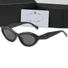 Lunettes de soleil designer Classic Eyeglass Goggle Outdoor Beach Sun Glasses 26ZS For Man Woman Mix Couleur en option Signature triangulaire en option sans boîte