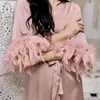 Vêtements de nuit pour femmes Plumes Robes Femmes Pyjamas Épissage Robe de chambre Sexy Peignoirs avec ceinture Col en V Satin Vêtements de nuit Kimono Robes