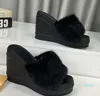 Mink Mule tofflor Slides Sandals Heeled Wedges Platform Pumps Heel