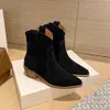 Klassisk 457 Western för kvinna Ko Suede Pointed Toe Wedges Heel Ankel Enkla bekväma cowboystövlar Kvinna 230807 pojke en komtble pojke