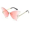 Lunettes de soleil papillon sans monture pour femmes mode élégant été conduite dégradé grandes lunettes de soleil Design Vintage dames lunettes