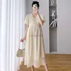 Sukienki macierzyńskie 5958# 2023 Letnia koreańska moda macierzyńska długa sukienka Elegancka Linia luźne ubrania dla kobiet w ciąży słodka ciąża po porodzie HKD230808