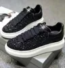 Schuhe Damen-Designer-Sneaker für Herren Vulkanisierte Schuhe Frühling Neue lässige schwarze Farbe Lederschuhe Damen Klassische weiße Strass-Plateau-Sneakers