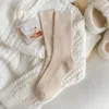 Frauen Socken Damen Warm Herbst Winter Retro Lässig Lange Japanische Mode Mädchen Atmungsaktiv Weich Einfarbig Für