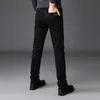 2023 Новые мужские растягивающие черные джинсы классический стиль бизнес-мода Pure Black Slim-Fit Denim Pants Мужские бренды повседневные брюки