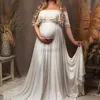 فساتين الأمومة 2022 فستان جديد للاستحمام الطفل للمرأة الحامل أنيقة من طوق واحد في الفساتين الطويلة لملابس الأمومة للتقاط الصور HKD230808