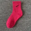 Men Sock Sock Wysokiej jakości bawełniane skarpetki sportowe z pasiastki koszykówka sportowa w stylu ulicznym dla mężczyzn i damski koszykówki piłkarskie technologia wełniana pudełko prezentowe l5