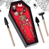 Dekorativa föremål Gotisk kista Box Woodaemon Skull Skeleton Grimace Sickle Knife Toys Ornament Halloween Party Atmosphere Decoration Props 230809