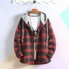 Herrjackor I 2023 Spring Hong Kong Style Single Breasted Shirt Loose Casual Student som bär långärmad hoodie 230809