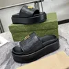 Sandalo di lusso Designer Uomo Donna Pantofole a fondo piatto Ricamato in pelle gelatina intrecciata Tacchi alti con suola spessa 35-44