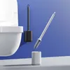 Soportes para cepillos de dientes BRUSHZAZA Actualización Plástico negro Creativo Hogar Baño Montado en la pared Cepillos de limpieza Limpiador Cepillo para inodoro con 230809