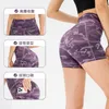 Kvinnors shorts Kvinnors snäva yogakort Hög midja höfthöjning med fickor för att köra fitness YU12427 230808