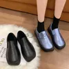 Отсуть обувь корейская модная квадратная квадратная лоферы женщин Зимние теплые плюшевые кроссовки.