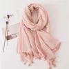 Шарфы супер красивые чистого цвета обнаженная розовая блестящая кисточка хлопок и льняной шарф Длинный солнцезащитный крем.