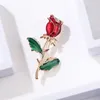 Broscher kvinnor rose blomma blad brosch stift blazer kostym lapel bröllop fest boutonniere charm smycken kläder tillbehör