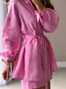 Kvinnors tvåbitar byxor ClaceLive Autumn Lace-up Robes toppar Två stycken Set Womens Casual Loose High Wiast Shorts Set Elegant Pink Home Suit med Shorts 230808