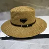 Sommarmodemärke hink hink hattar designer strå hatt läder nål spänne bindande kant strand sol mössa kvinnor gräs Braid breda bror mössor
