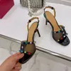 Sandales à talons hauts d'été Femmes Nouvelle marque de luxe Rivet Designer Sandal Lady Sexy Party Chaussures de mariage 2023 Célèbre talon aiguille en cuir taille 35-40 noir rouge rose