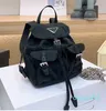 Designer mini ryggsäck för kvinnors män ryggsäckar handväska mode axel skolväska kedja plånbok väska duma handväska förföljer