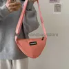 Sacs de taille sac de poitrine 2023 été nouveau coréen une épaule sac à bandoulière à la mode et à la mode lettre femmes sac de taille Couple petit sacstylishhandbagsstore