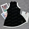 İşlemeli örme yelek elbise setleri kadınlar için kolsuz tank üstü mini etekler moda giyim takım elbise