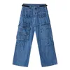 Jeans pour hommes High Street asymétrique grande poche plaquée droite Denim pantalon pour hommes surdimensionné fausse ceinture pantalon délavé et femmes 230809
