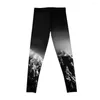 Aktywne spodnie Czarno -białe długie narażenie chmur nad górskimi legginsami rozkloszowane spodnie dresowe