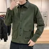 Kurtki męskie duże rozmiary Men Podstawowe miękkie kieszenie literowe Autumn Wind Breaker Odkręć kołnierz nastolatki S 4xl Cargo Margo Hombre Chic 230808