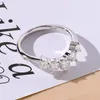 Klusterringar 0,9ct halva evigheten bröllopband Moissanite Ring 925 Sterling Silver D Color VVS1 för kvinnor Crown Lab Diamond Fine SMEE sach