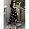 Casual Jurken Vintage Jurk Bloemen Gedrukt Ruffle Bodycon Vrouwen Slanke Elegante Vakantie Mouwloze Zwarte Zomerkleding