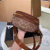 Women Luxury Designer bags mens Leather Waistpacks Clutch travel Bags Outdoor Totes fanny pack handbag Shoulder Bags Cross Body chest waist bags