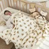 Filtar Swaddling Baby Bed Filt 4-lagers Bomull Swaddle Plain Weave Filt Baby Bed Linne Baby Accessories Nyfödd dusch Towduk Moder Barn Z230809